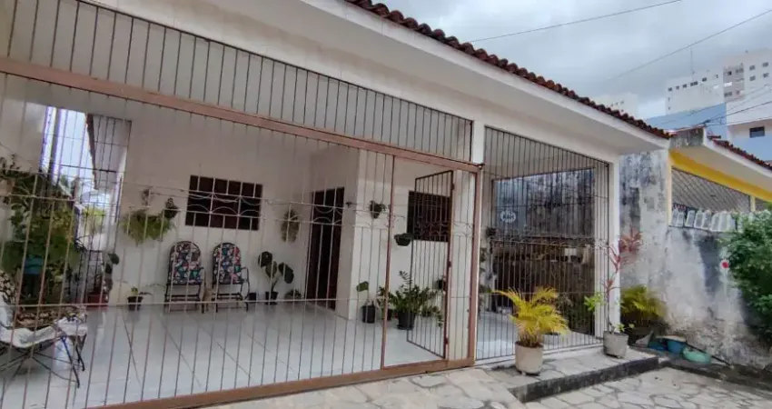 Casa com 3 quartos à venda na Rua Sebastião Avelino da Rocha, Bancários, João Pessoa