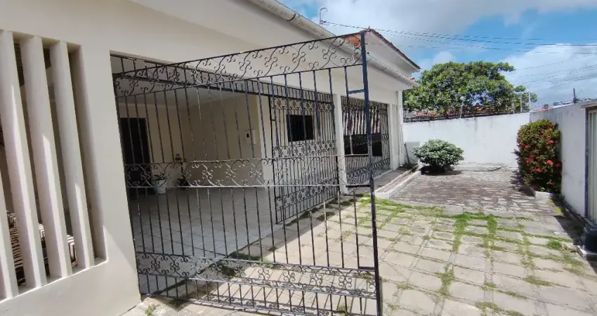 Oportunidade ! Excelente casal por apenas 460 mil !