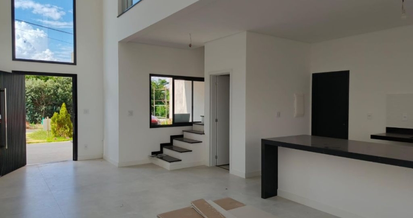 Sobrado a venda 3 quartos suítes Condomínio Residencial Park Gran Reserve Indaiatuba SP