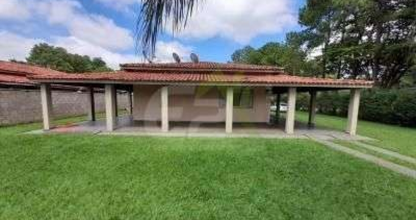 Encantadora Chacara Rural com 3 Dormitorios em Sao Carlos