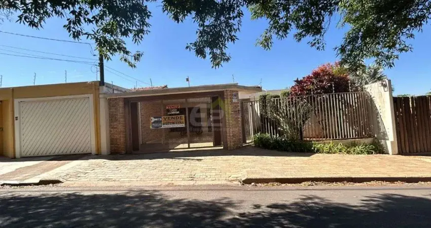 Casa a venda no Jardim Cardinalli, Sao Carlos: 4 dormitorios, suite e churrasqueira!