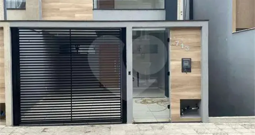 Casa com 2 quartos à venda na Dois, Jardim Suíça, Volta Redonda