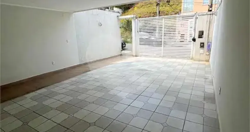 Casa com 3 quartos à venda em Jardim Belvedere - RJ