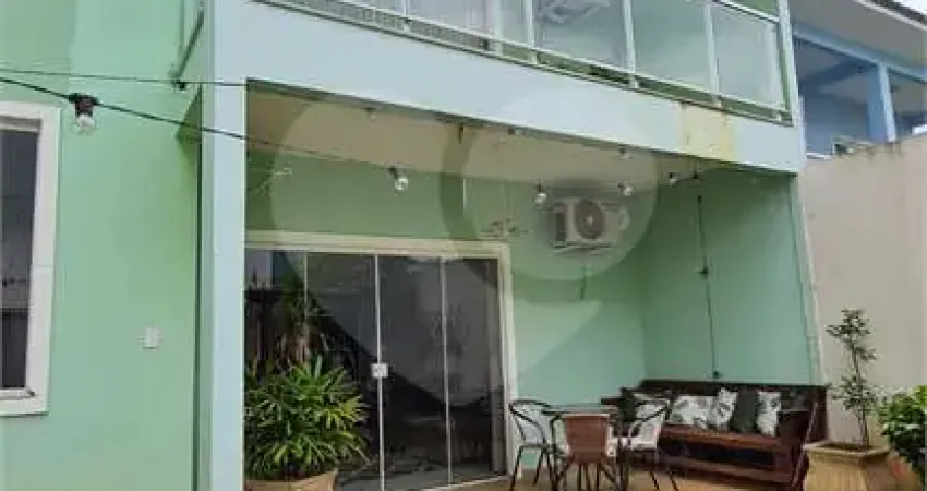 Casa com 3 quartos à venda na T, Jardim Amália, Volta Redonda