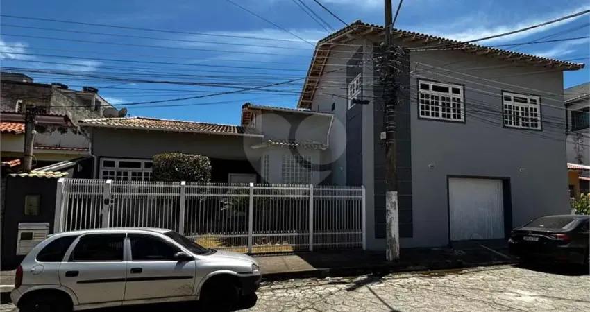 Casa com 3 quartos à venda em Bairro De Fátima (califórnia Da Barra) - RJ