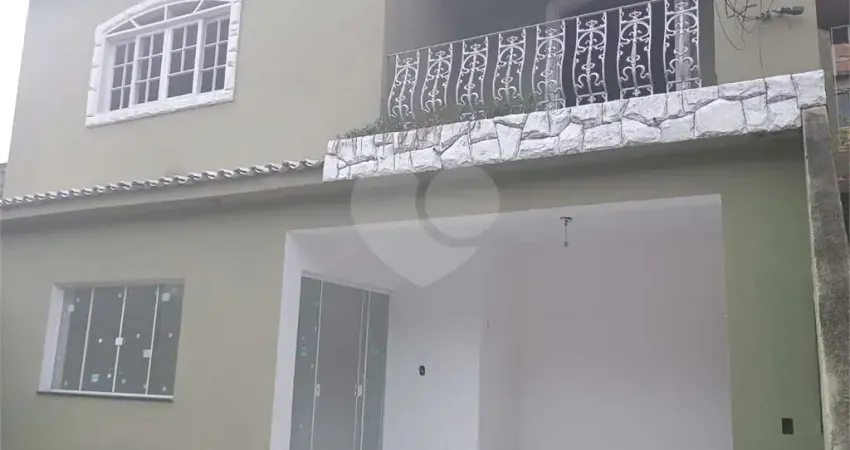 Casa com 3 quartos à venda na Angélica, Água Limpa, Volta Redonda