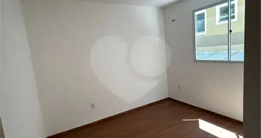 Apartamento com 2 quartos à venda na Francisco Chrisostomos Torres, São Luís, Volta Redonda