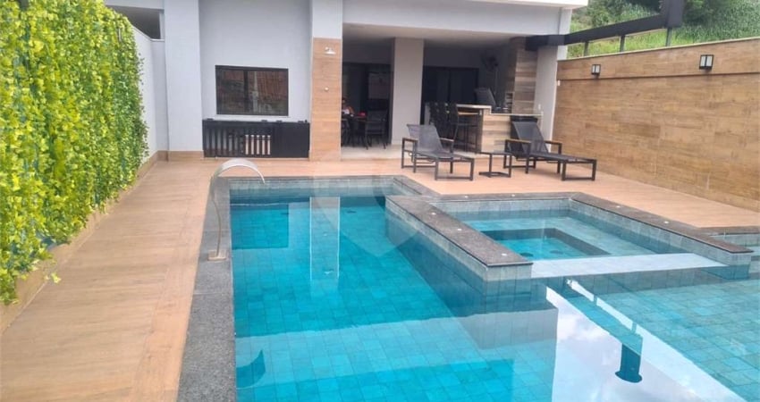 Apartamento com 2 quartos à venda em Jardim Amália - RJ