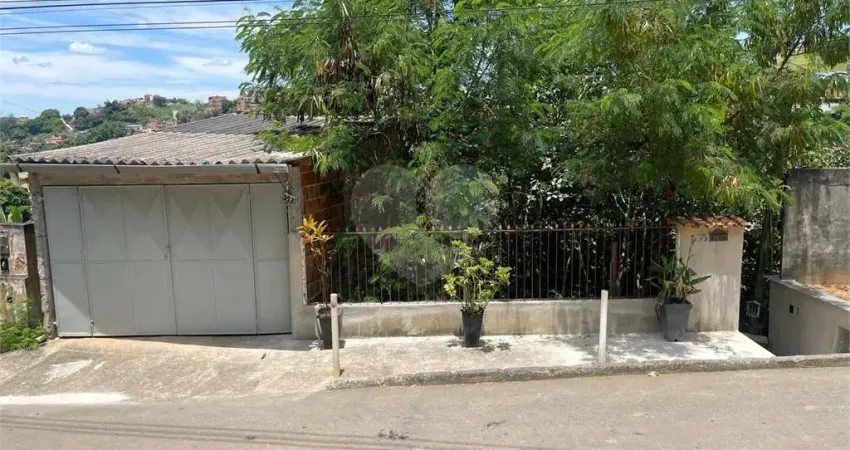 Casa com 2 quartos à venda na Dirceu Custódio Do Nascimento, Paraíso, Barra Mansa