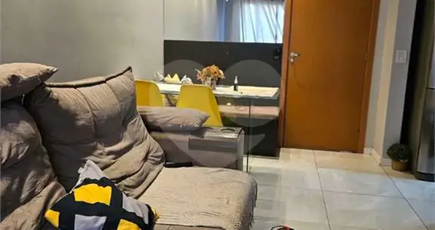 Apartamento com 2 quartos à venda na Manoel Garani, Retiro, Volta Redonda