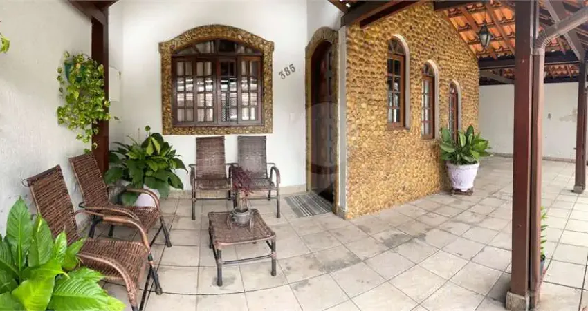 Casa com 3 quartos à venda na Sargento Paulo Moreira, Santo Agostinho, Volta Redonda
