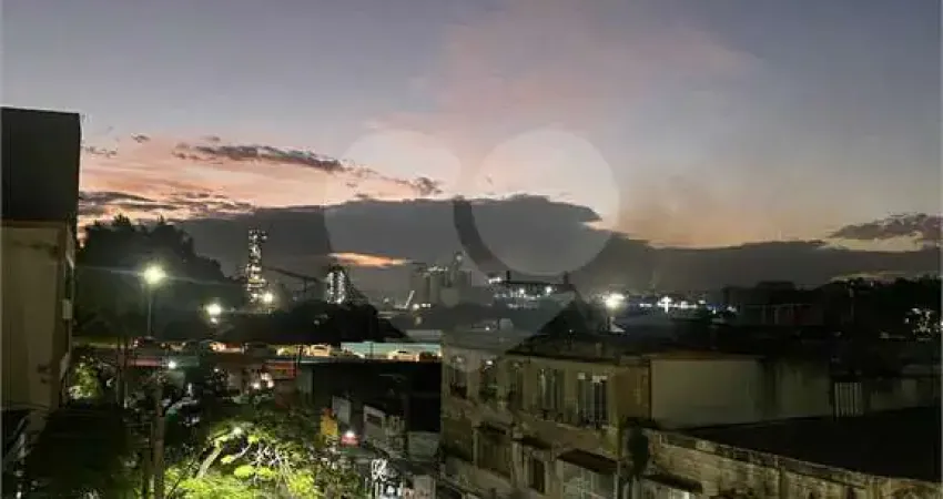 Apartamento com 2 quartos à venda na Paulo De Frontin, Aterrado, Volta Redonda