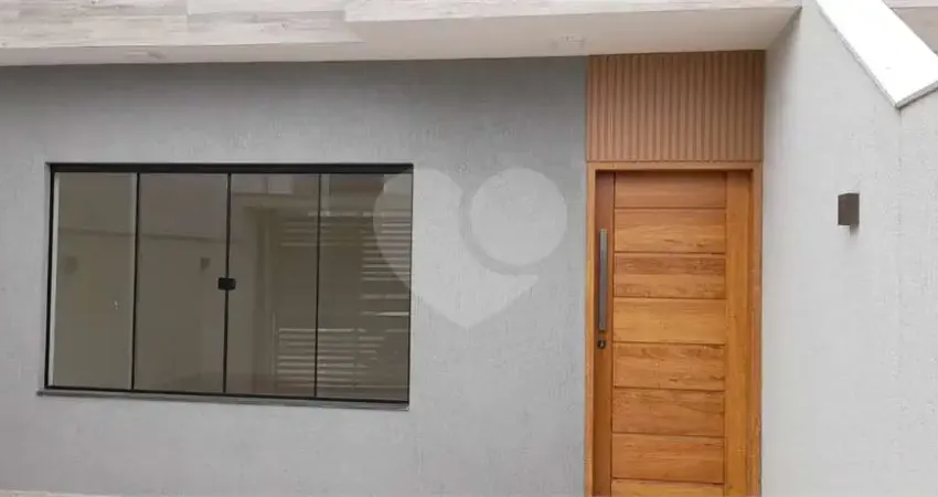 Casa com 2 quartos à venda na 7, Centro, Pinheiral
