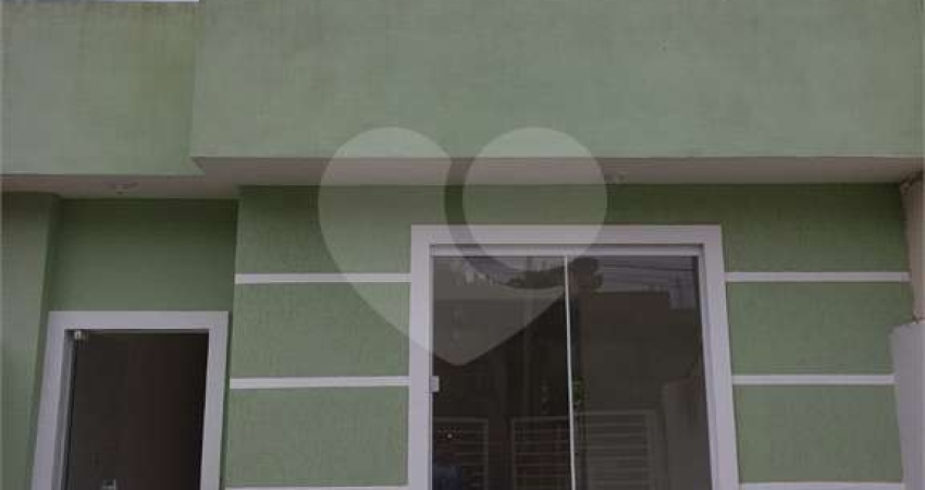 Casa com 2 quartos à venda na Olímpio Teixeira, Roma, Volta Redonda