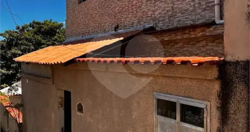 Casa com 2 quartos à venda na Ladeira Seis, Santo Agostinho, Volta Redonda