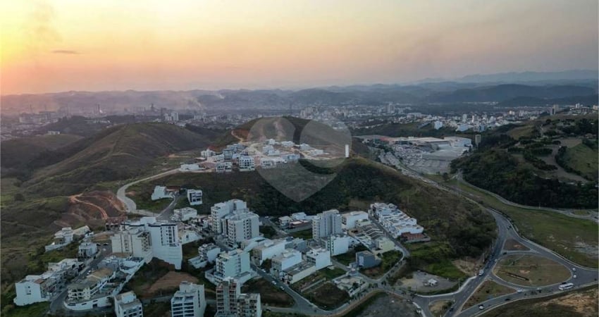 Terreno com 1 quartos à venda em Jardim Belvedere - RJ