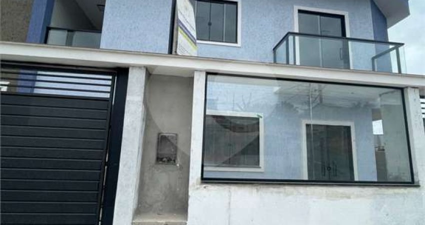 Casa com 3 quartos à venda na Pavão, Roma, Volta Redonda