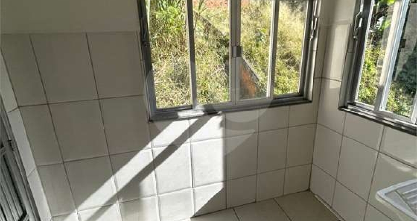 Apartamento com 2 quartos à venda em Jardim Amália - RJ