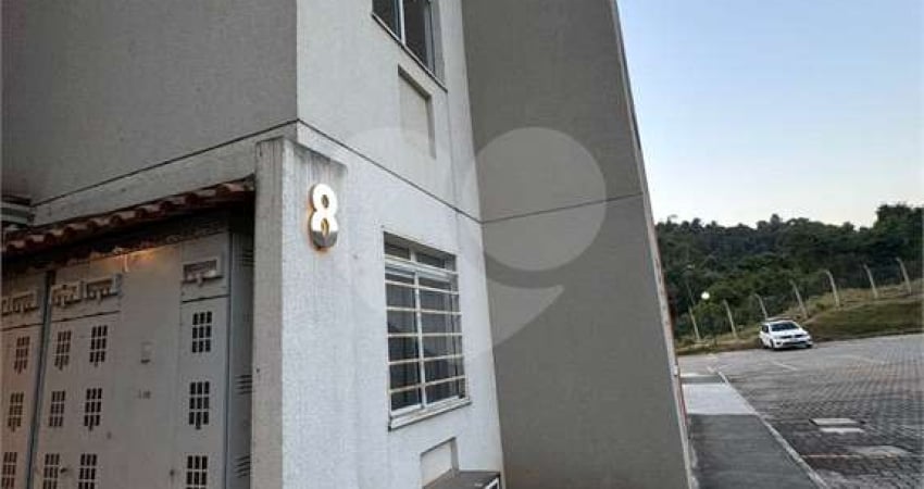 Apartamento com 2 quartos para locação em Água Limpa - RJ