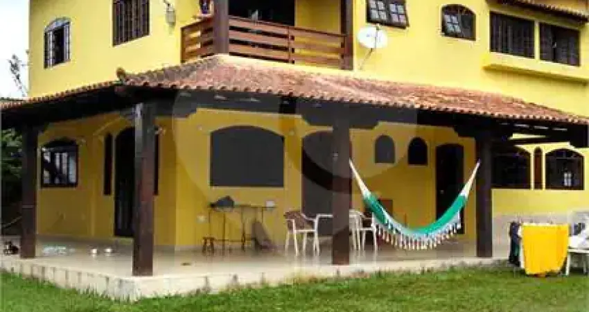 Chácara / sítio com 5 quartos à venda no Centro, Piraí 