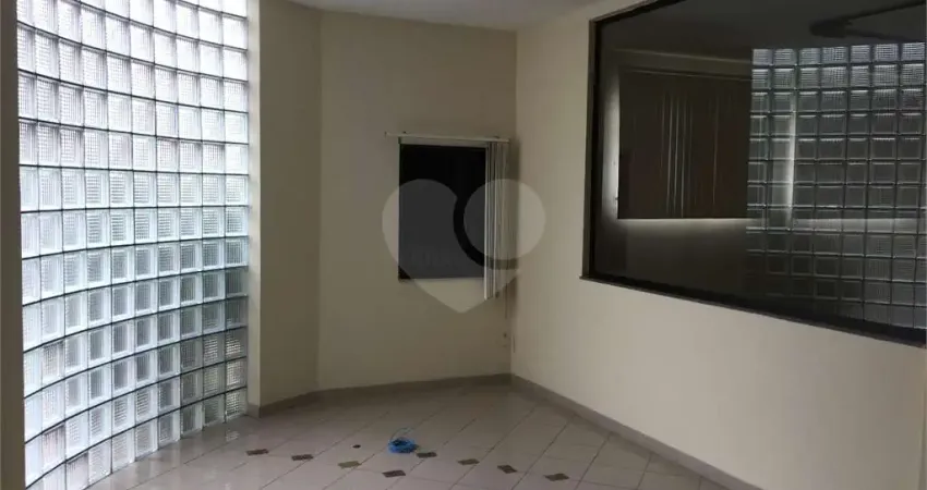 Prédio para alugar no Aterrado, Volta Redonda 