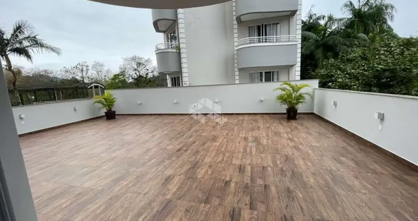 Apartamento com 03 quartos/dormitórios em Santo Amaro da Imperatriz- SC