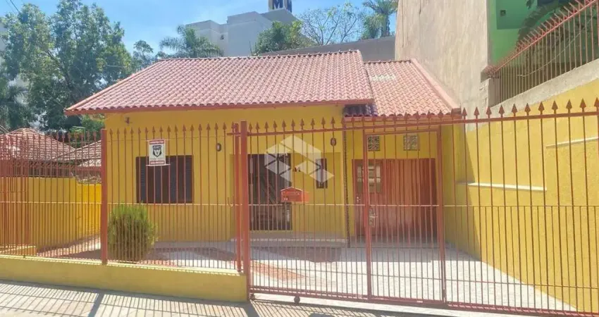 Casa com 4 quartos à venda na Rua Carlos Drumond de Andrade, 41, Harmonia, Canoas