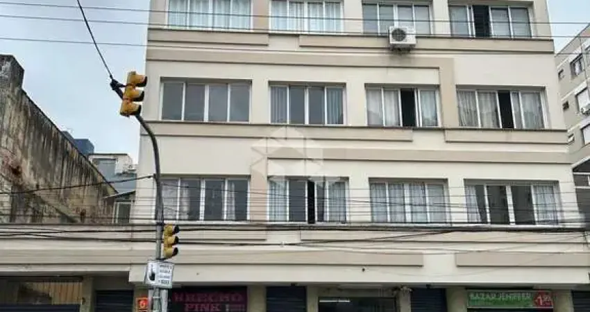 JK REFORMADO na Av João Pessoa a uma quadra da REDENÇÃO !!!