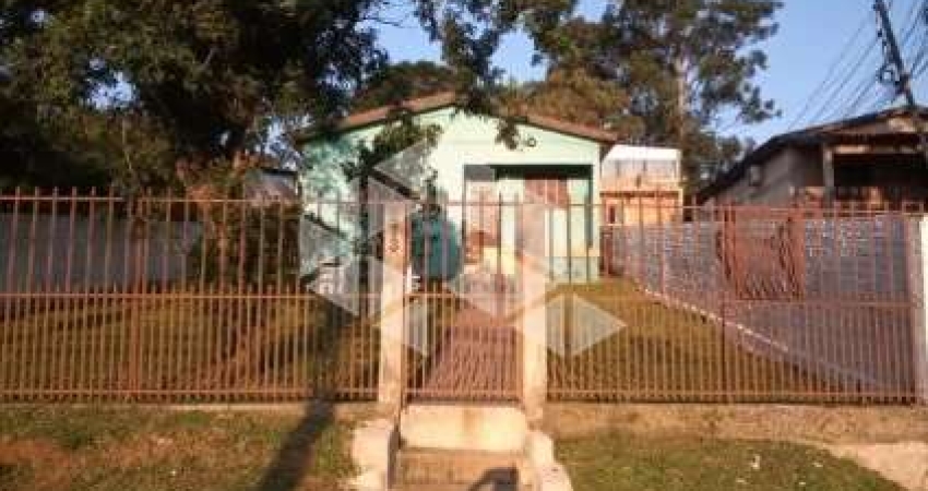 Imóvel com 02 dormitórios com suíte Bairro Esmeralda