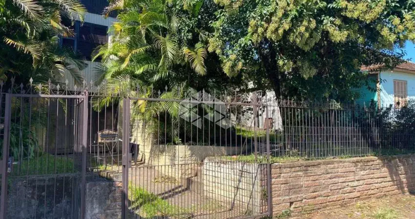 Casa com 2 quartos à venda na Raymundo Corrêa, 241, Floresta, Estância Velha