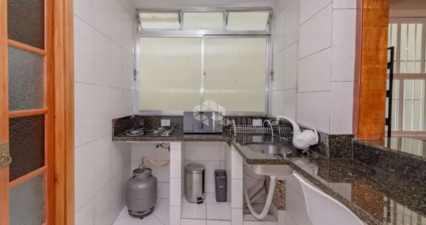 Apartamento com 1 quarto à venda na Avenida Cristóvão Colombo, 2460, Floresta, Porto Alegre