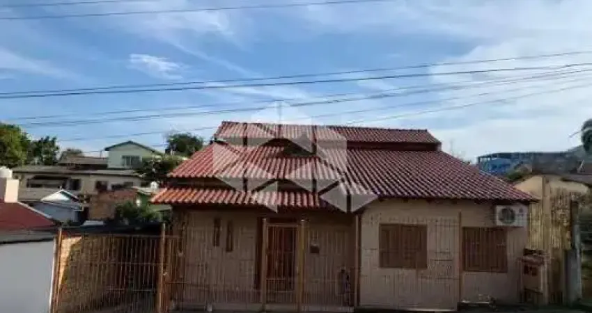Imóvel três dormitórios a venda Bairro Santa Isabel