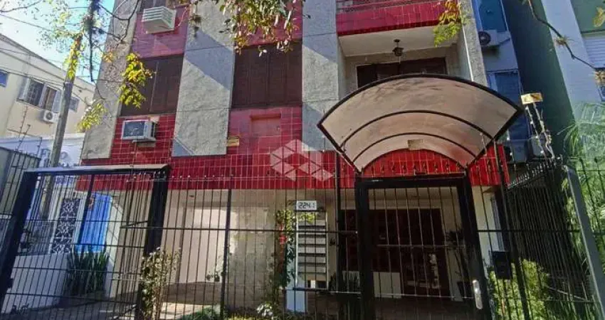 Apartamento 2 dormitórios , 2 banheiros, sacada, bairro rio branco com vaga coberta.