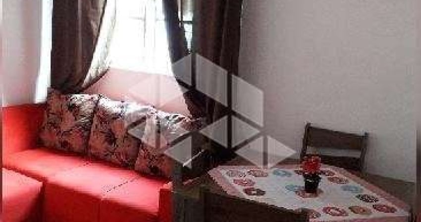 Apartamento a venda 2 dormitórios no Conjunto Residencial Rubem Berta.
