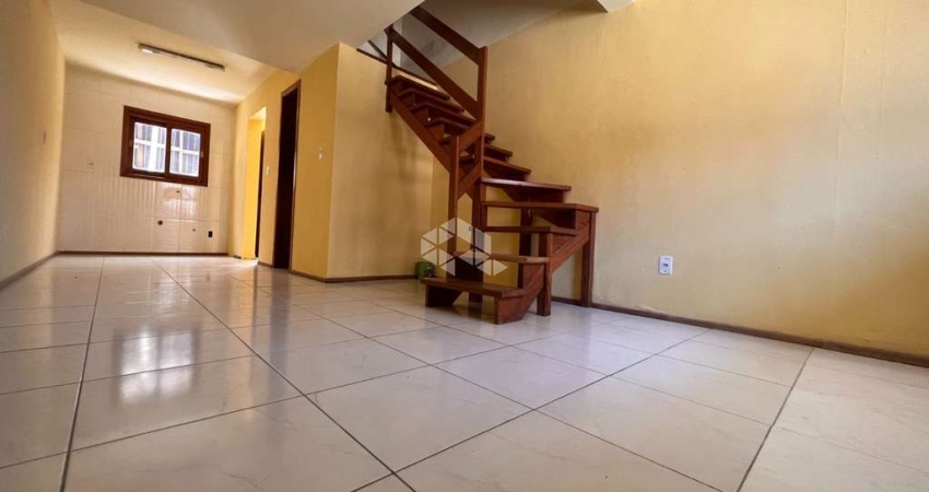 Excelente casa em condomínio fechado, 02 dorm, lavabo, 01 vaga,  no bairro Hípica