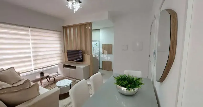 Oportunidade Imperdível: Apartamento Mobiliado com Suíte e Vaga a Duas Quadras do Mar!