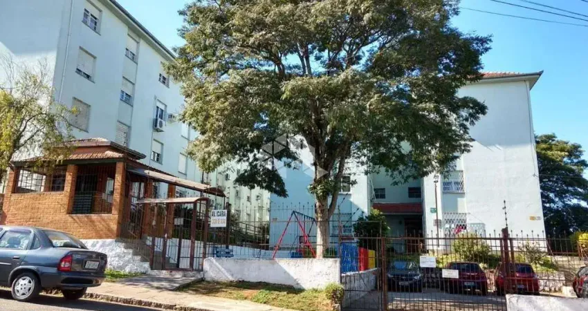 Apartamento 2 dormitórios no Bairro Cristal.