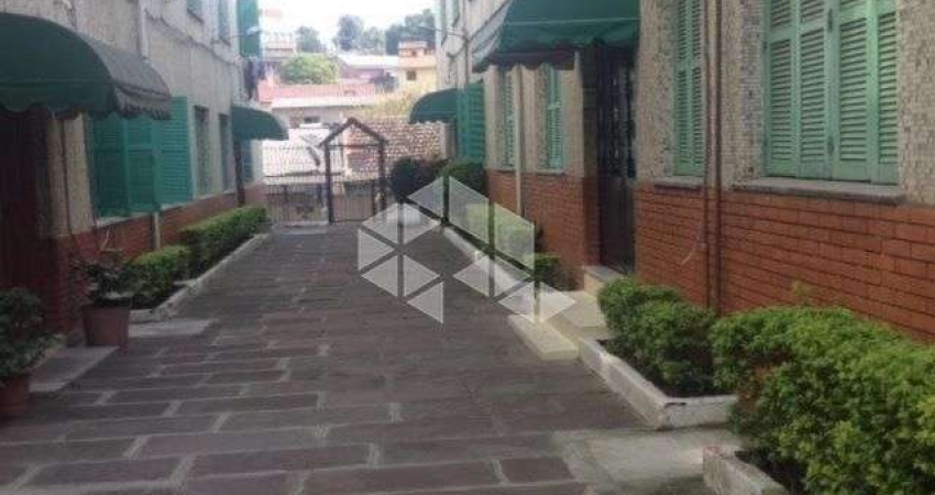 Apartamento com 2 quartos à venda na Beco Antônio Carvalho, 1684, Jardim Carvalho, Porto Alegre