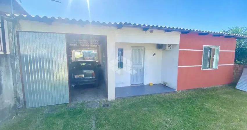 Casa com 2 quartos à venda na Professora Consuelo, 29, Bom Fim, Guaíba