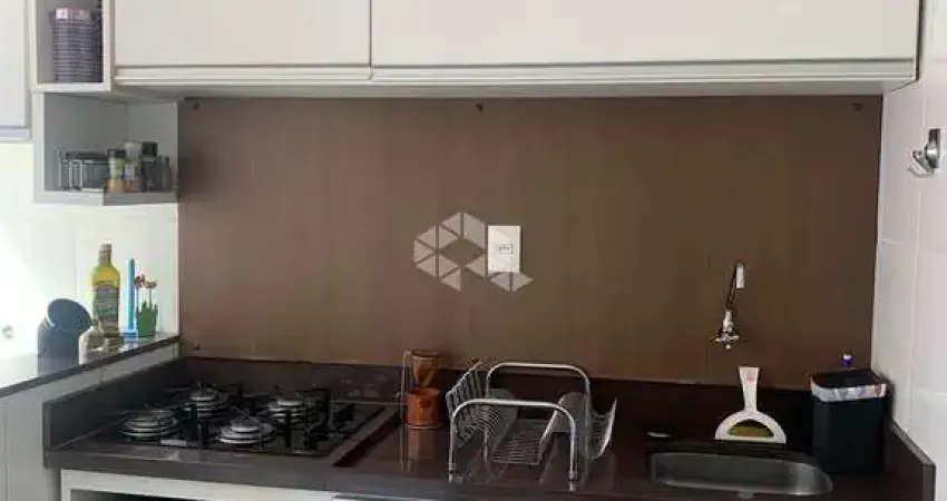 Apartamento no bairro Teresópolis,2 dormitórios  Semi mobiliado.
