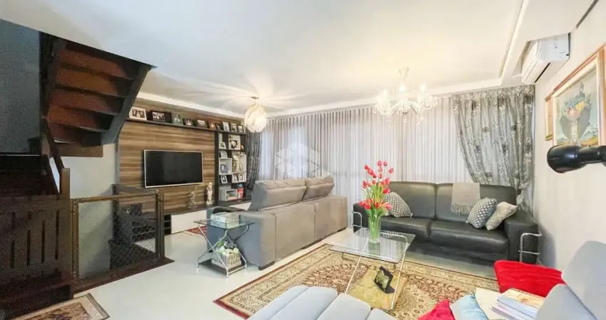 Casa com 3 dormitórios, sendo 2 suítes, uma delas com closet, no bairro pedra redonda, zona sul de porto alegre