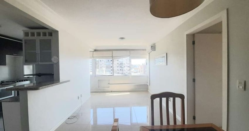 Apartamento 2 dormitórios/suíte e sacada, 2 vagas no bairro santana