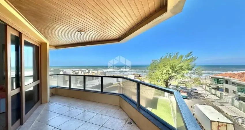 Apartamento mobiliado 110 m², com 03 dormitórios amplos, sendo 01 suíte, sacada de frente leste av. beira mar, zona nova, capão da canoa.