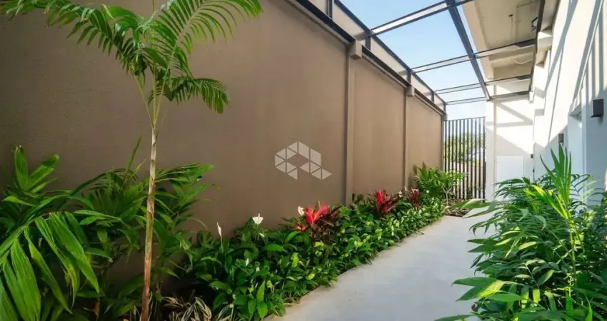 Cobertura dúplex com duas suites a poucos metros das praia do mariscal em bombinhas sc