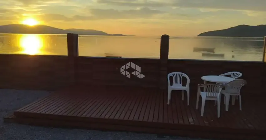 Casa com 3 quartos/dormitórios no bairro enseada do brito, em palhoça- sc