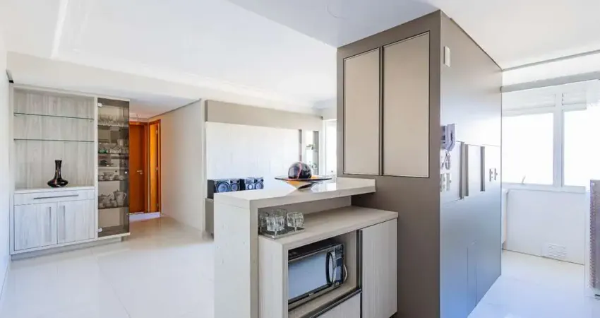 Apartamento à venda, 2 dormitórios com suíte, mobiliado, 2 vagas de garagem, no higienópolis - porto alegre/rs