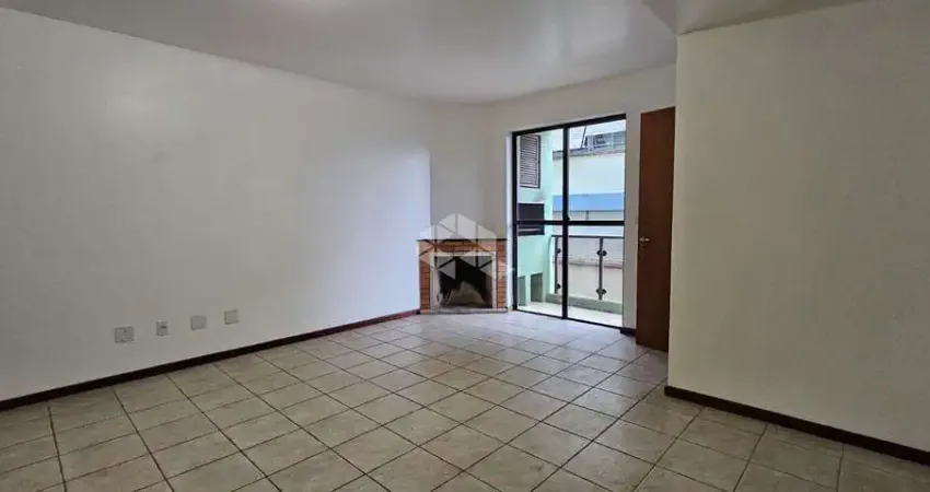 Apartamento duplex com 3 dormitórios, 3 banheiros, 1 suíte, com sacada, 1 garagem, centro de santa maria