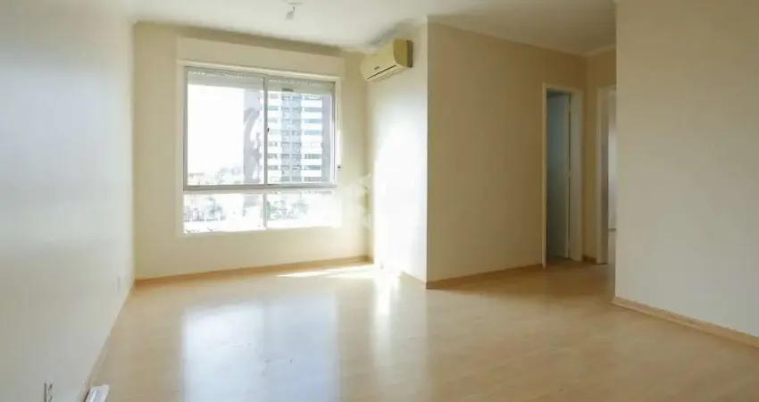 Apartamento reformado à venda com 2 quartos 58 m² no Bom Jesus