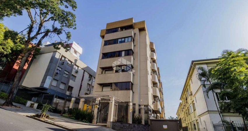 Apartamento 02 dormitórios com 01 suíte, 96 metros, 02 vagas cobertas