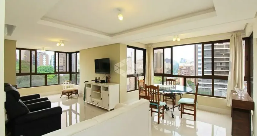 Espetacular e ensolarado apartamento de 3 dormitorios andar alto